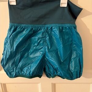 Teal warmup shorts